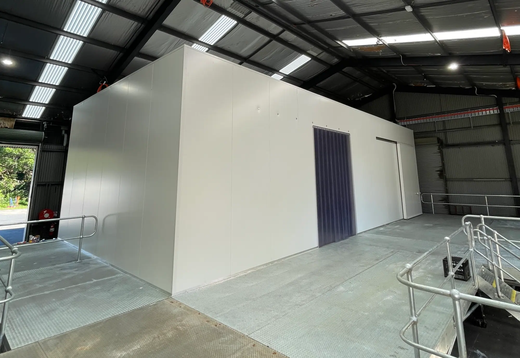 Custom commercial coolroom construction with insulated panels in Sydney